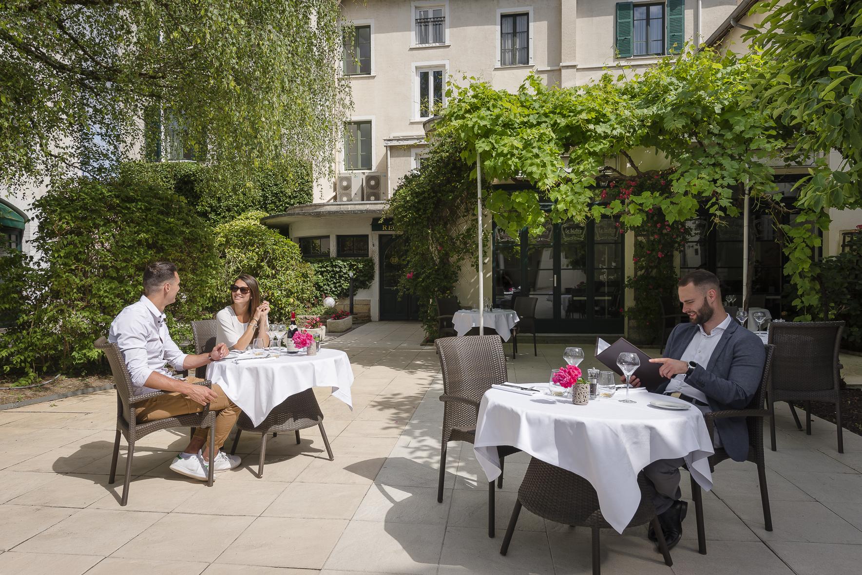 Hotel De La Poste بون المظهر الخارجي الصورة